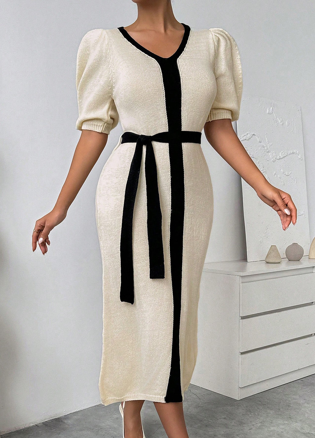 Айвори праздничный, коктейльное, деловое платье платье-свитер SHEIN однотонное