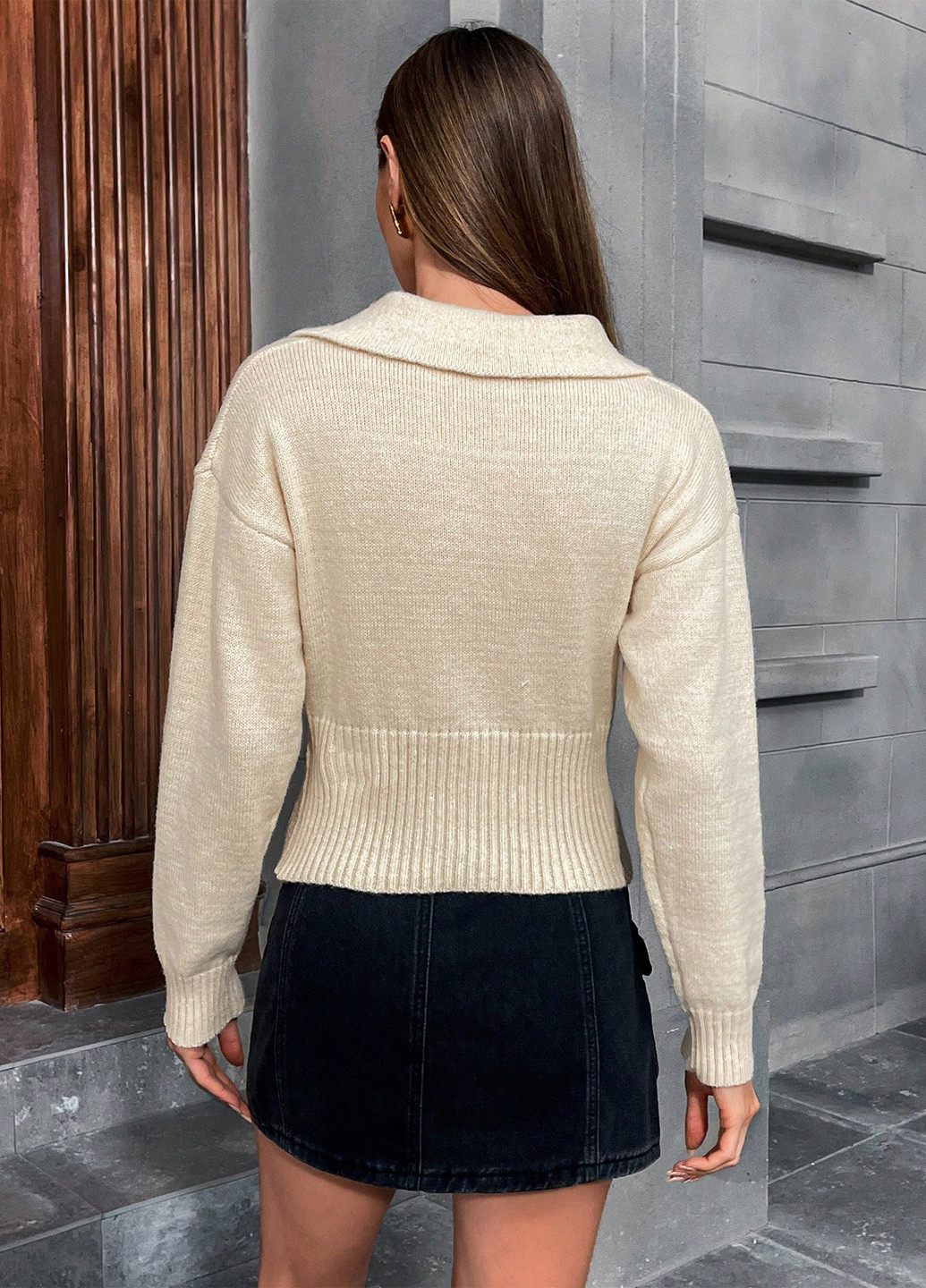 Кремовий демісезонний светр SHEIN