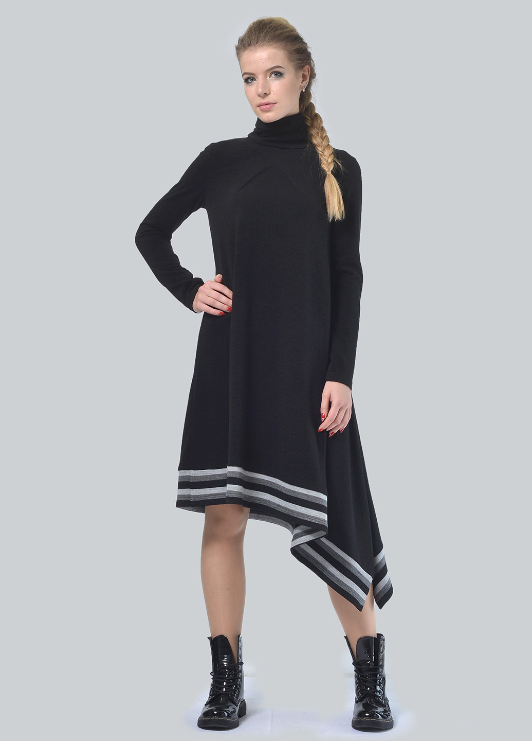 Черное кэжуал платье платье-свитер Agata Webers меланжевое