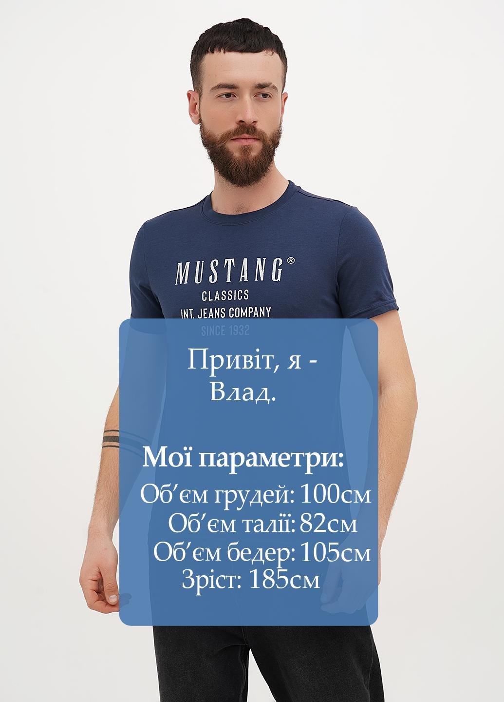Темно-синя футболка Mustang