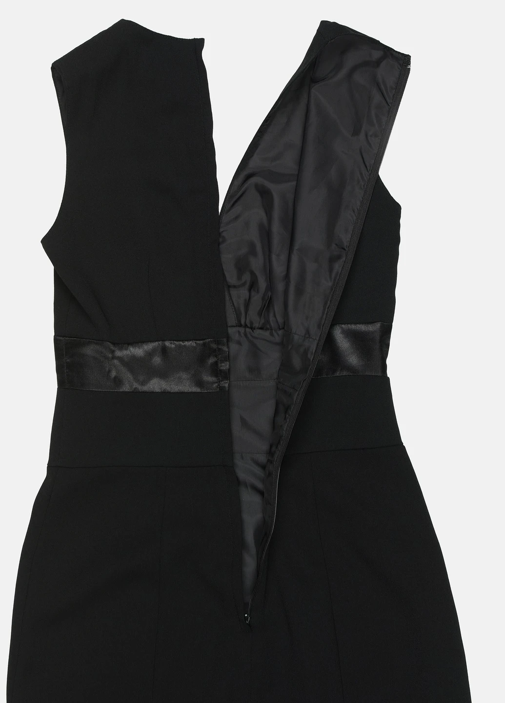Черное кэжуал платье H&M однотонное