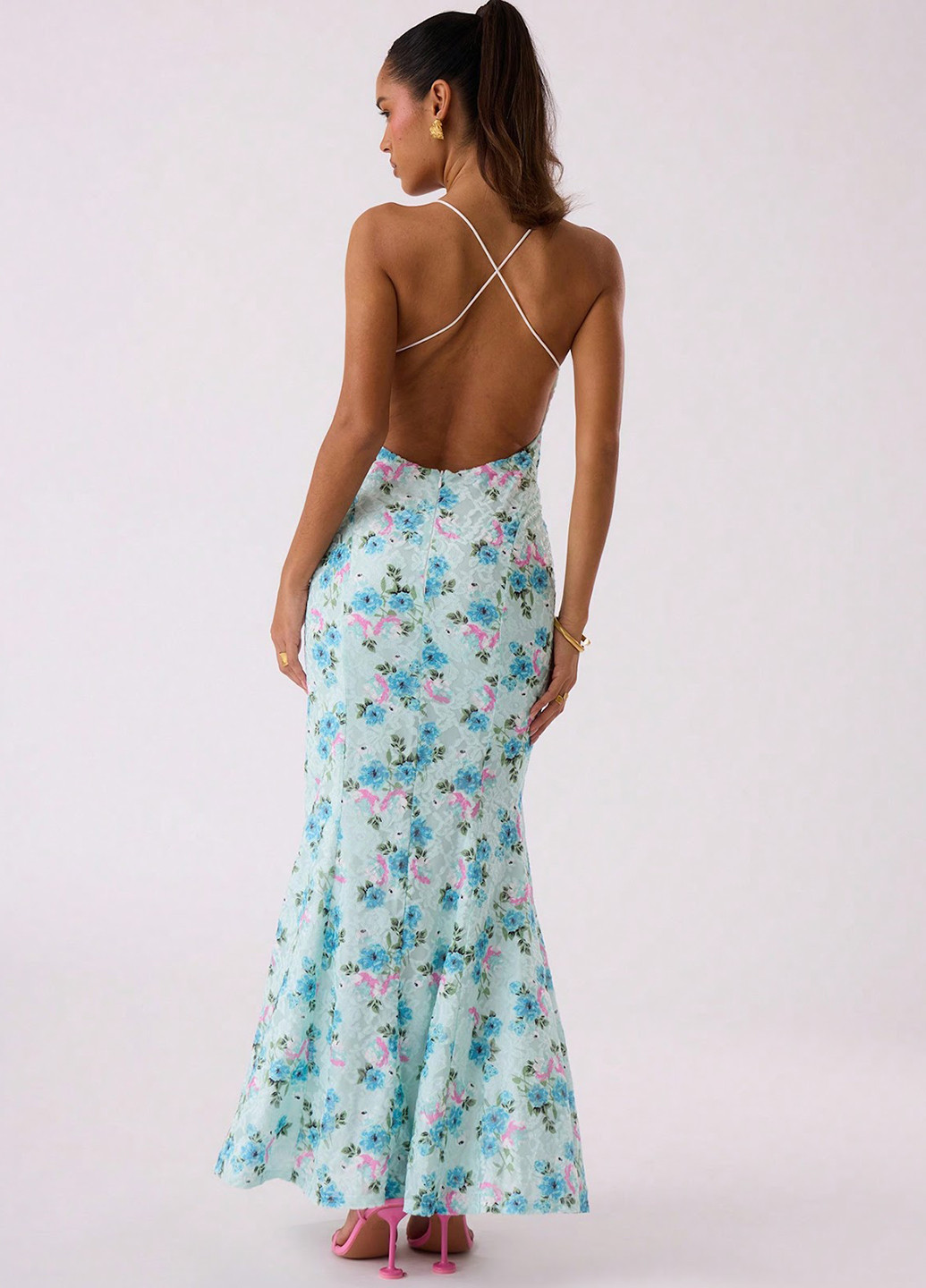 Голубое кэжуал платье с открытой спиной SHEIN с цветочным принтом