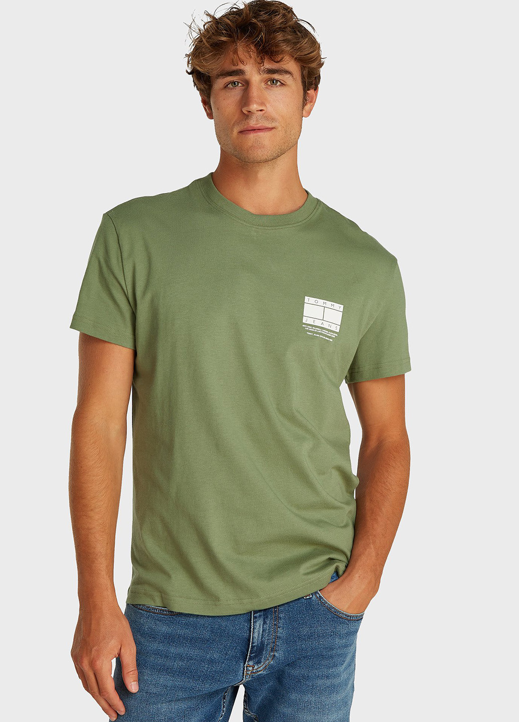 Оливковая футболка Tommy Jeans