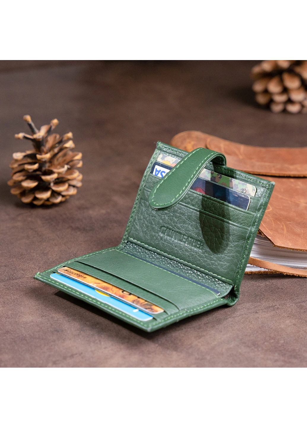 Жіночий шкіряний гаманець-візитниця 10х8х1,5 см st leather (252132669)