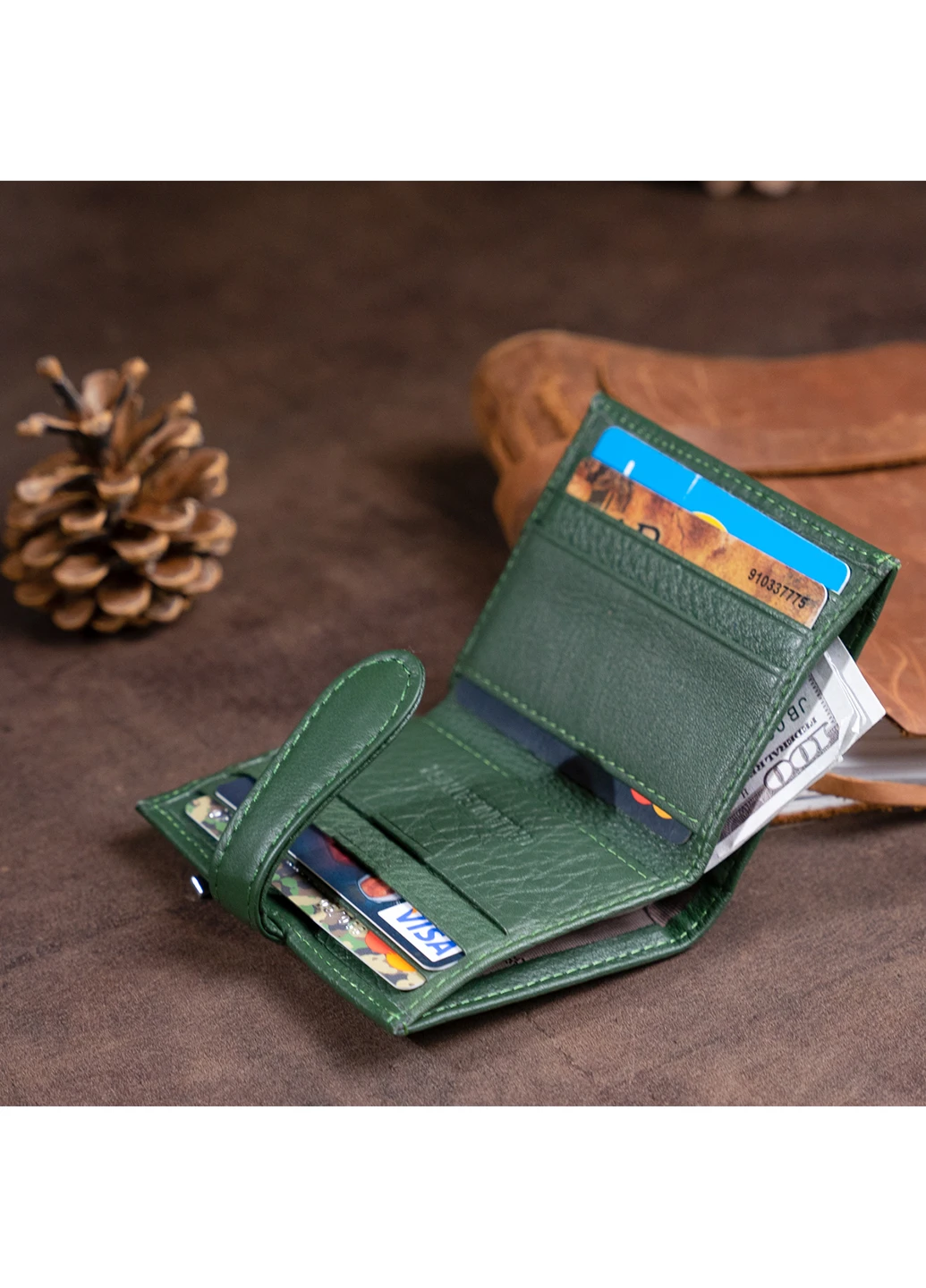 Жіночий шкіряний гаманець-візитниця 10х8х1,5 см st leather (252132669)