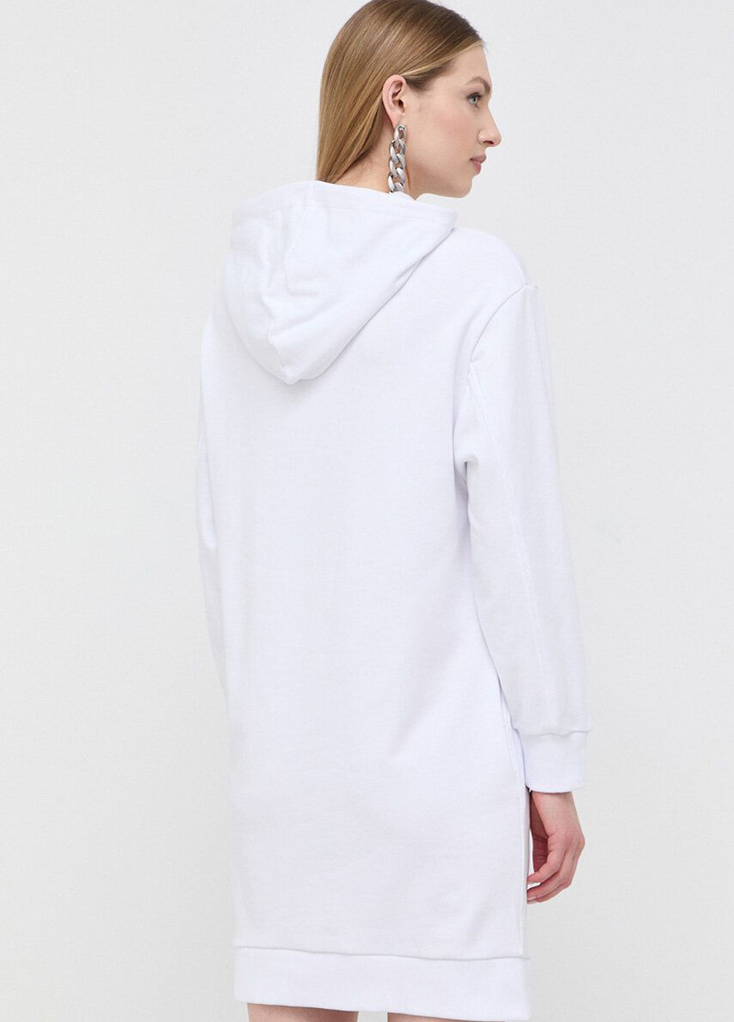 Белое кэжуал платье платье-свитшот Armani Exchange с логотипом