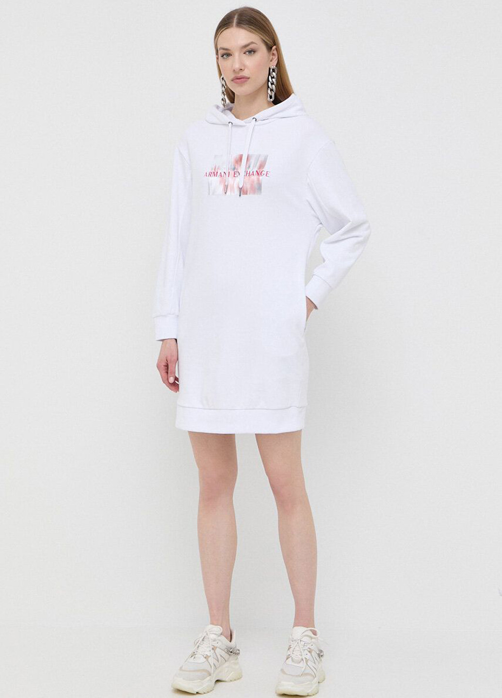 Белое кэжуал платье платье-свитшот Armani Exchange с логотипом