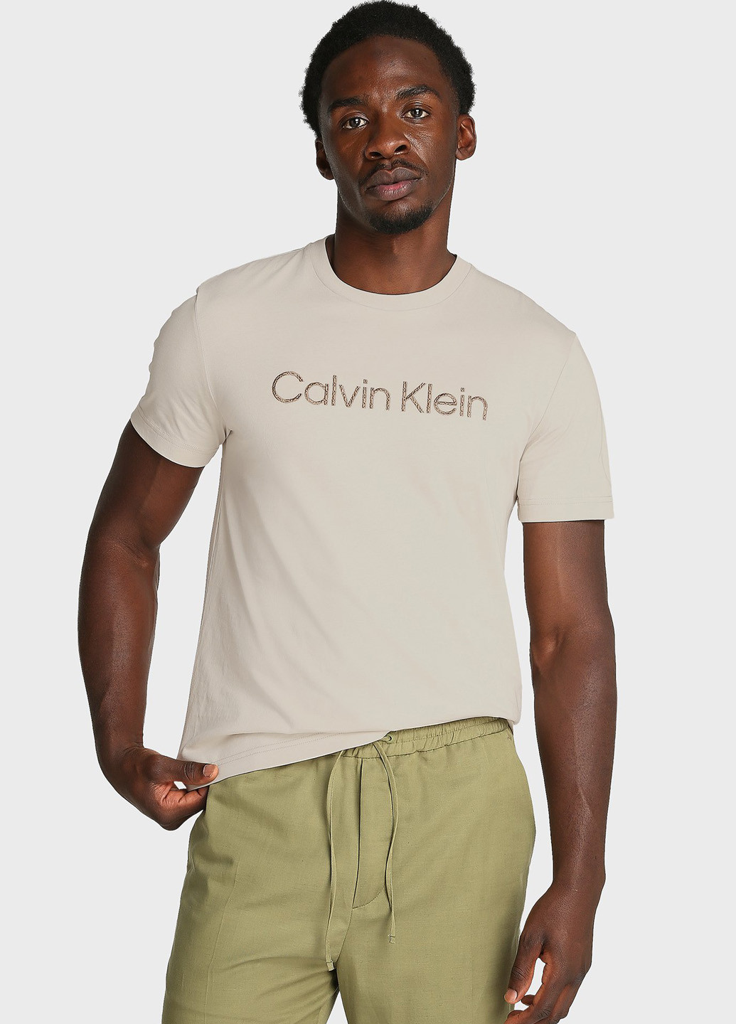 Бежева футболка Calvin Klein