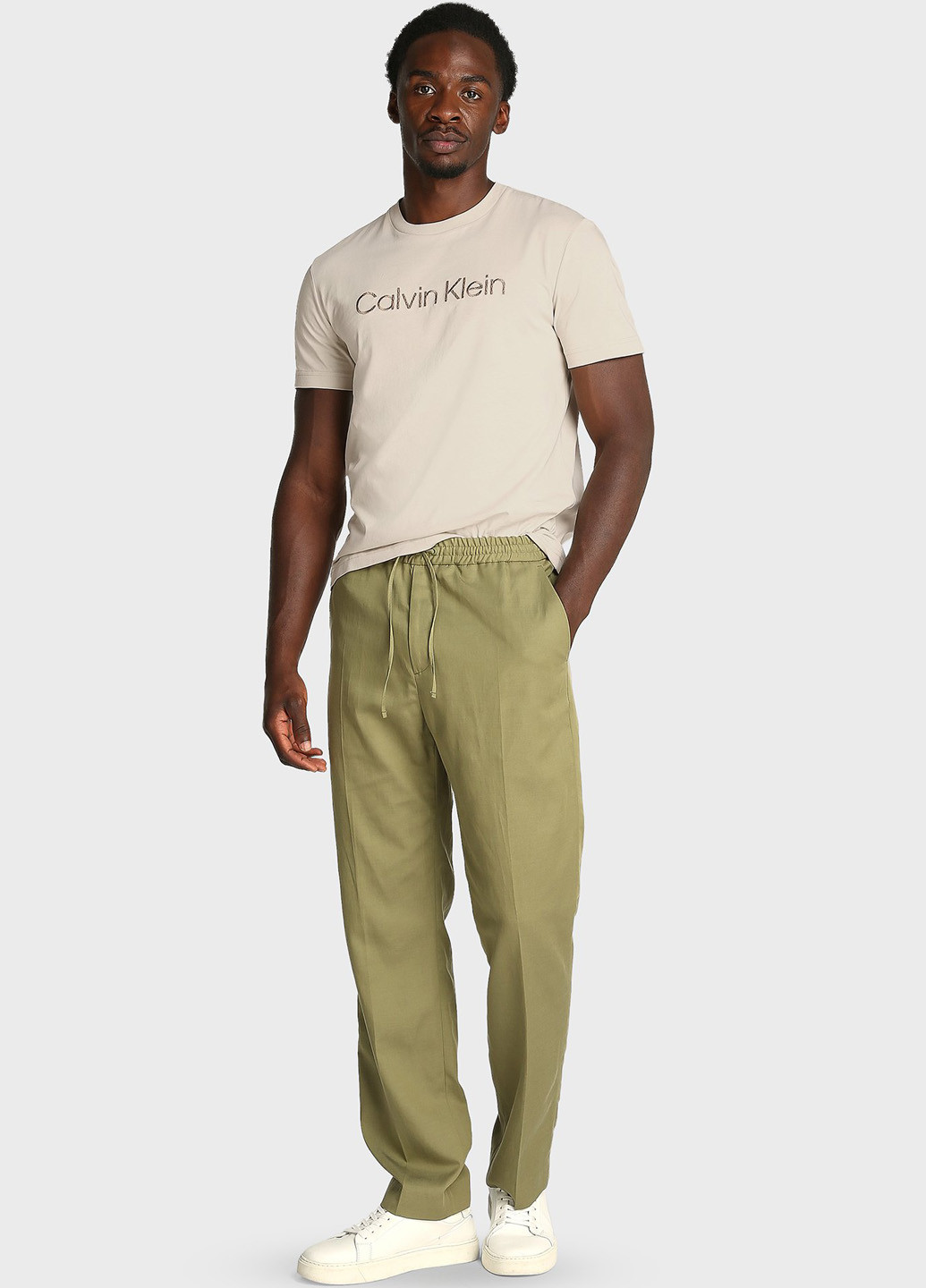 Бежева футболка Calvin Klein