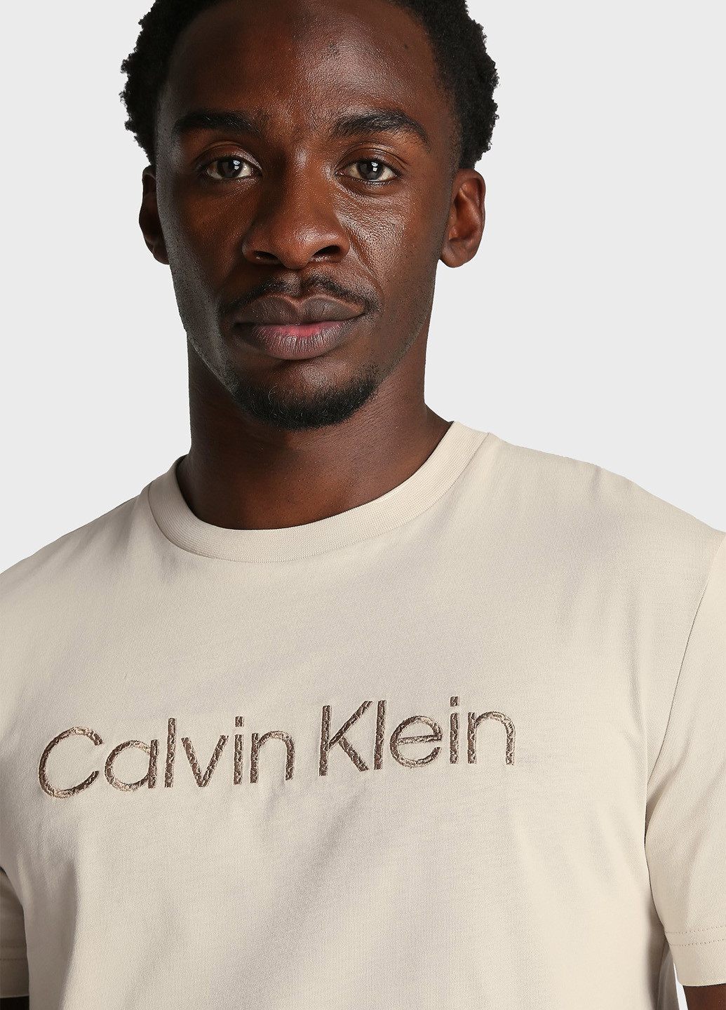 Бежева футболка Calvin Klein