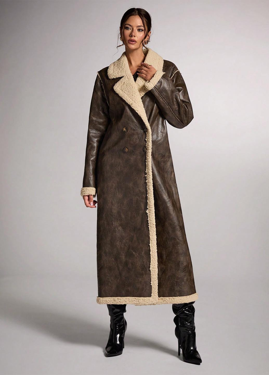 Темно-коричневе зимнє Пальто двобортне SHEIN
