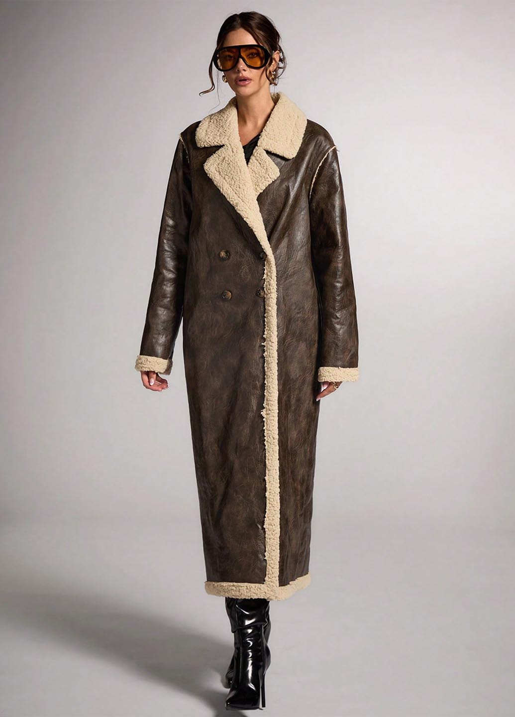 Темно-коричневе зимнє Пальто двобортне SHEIN