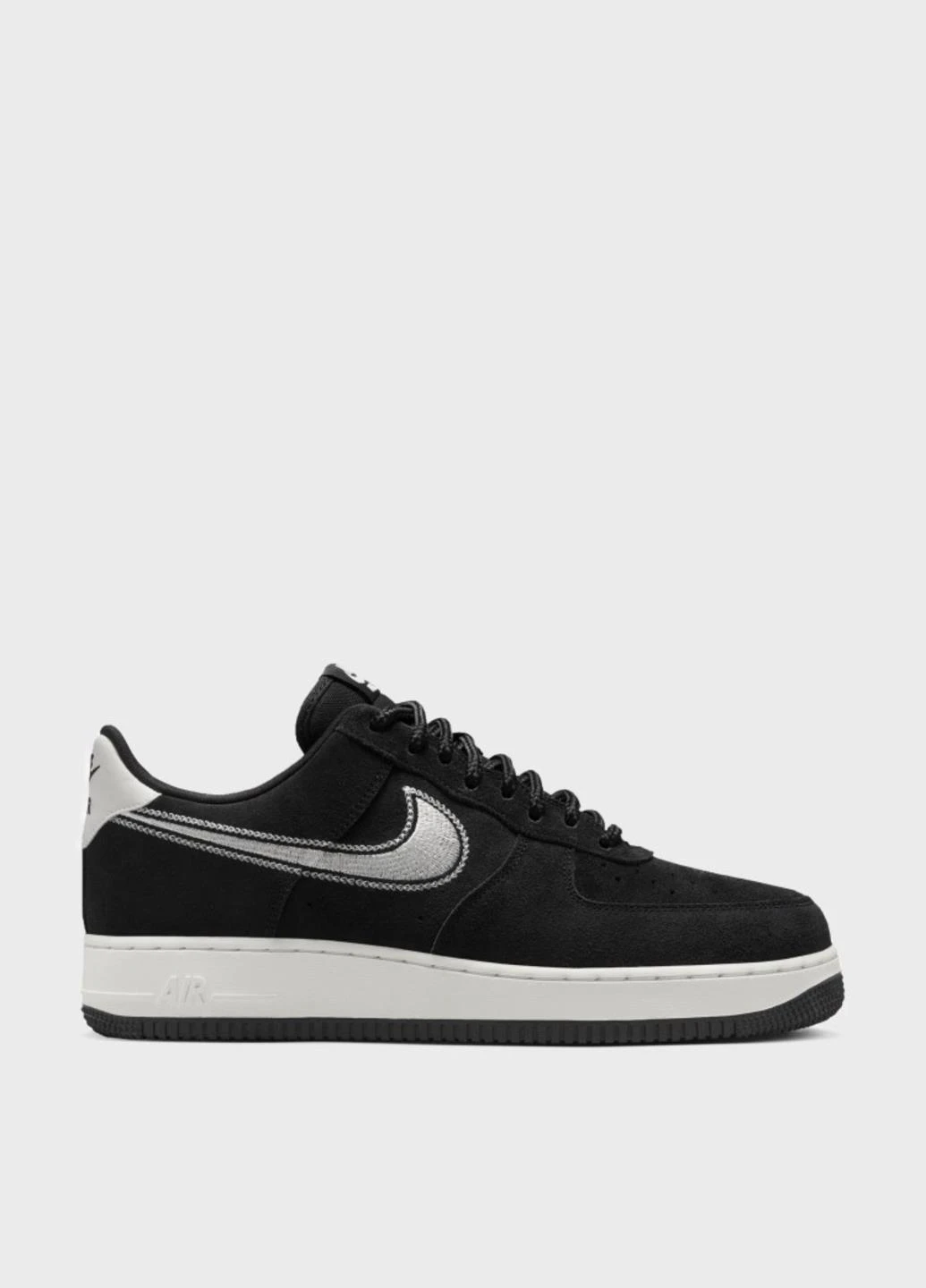 Черные демисезонные кроссовки hj4465-001 Nike AIR FORCE 1 07 LV8