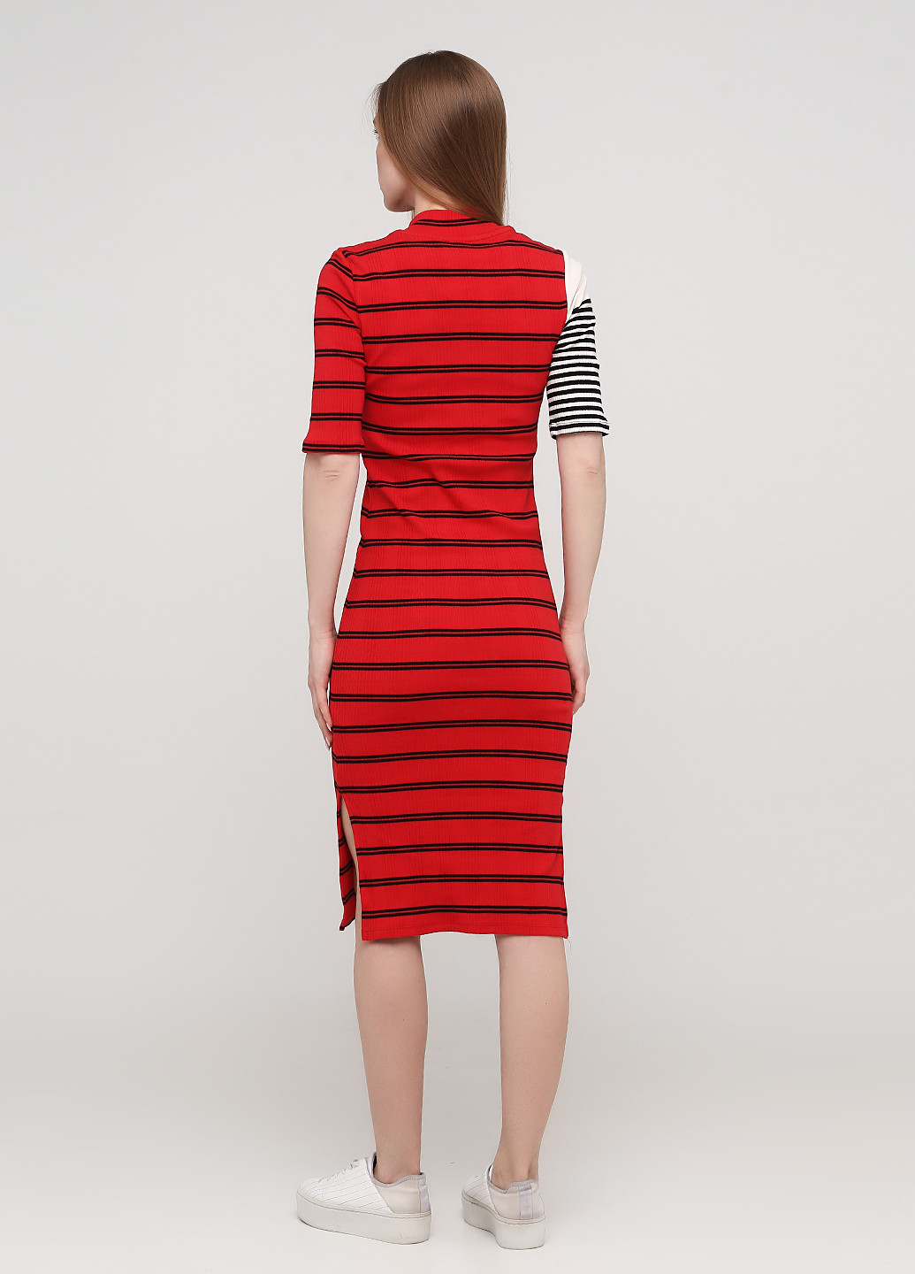 Красное кэжуал платье платье-водолазка Desigual в полоску