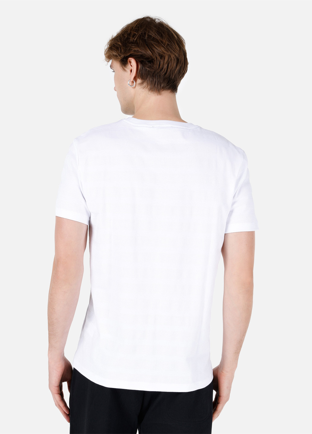 Белая футболка Colin's