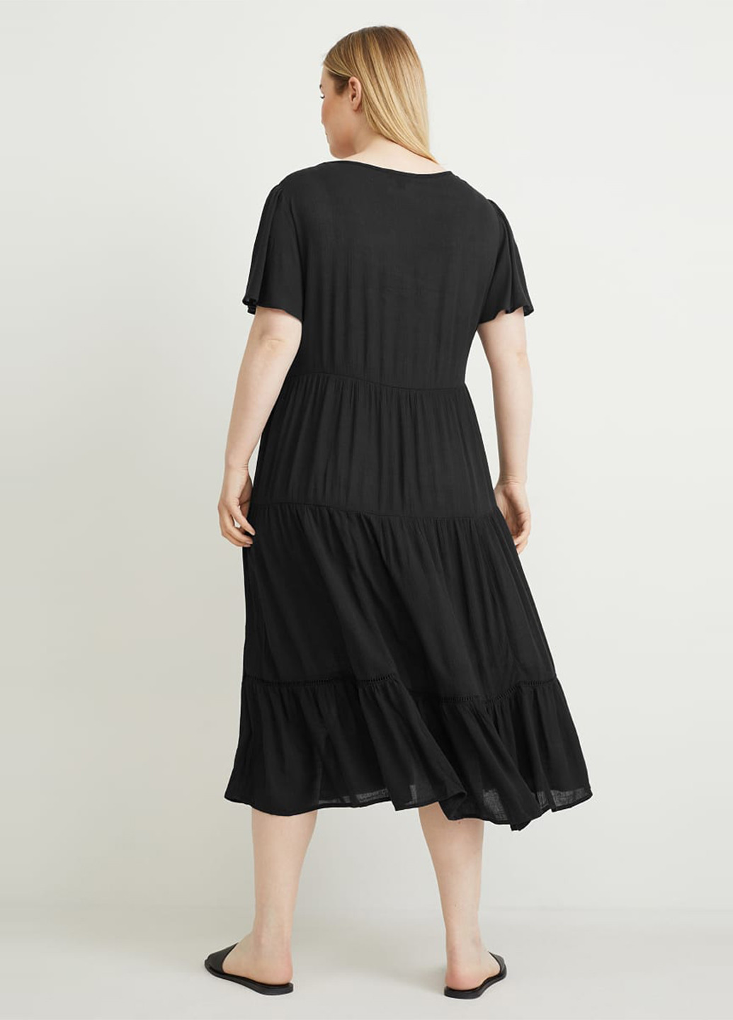 Черное кэжуал платье а-силуэт C&A однотонное