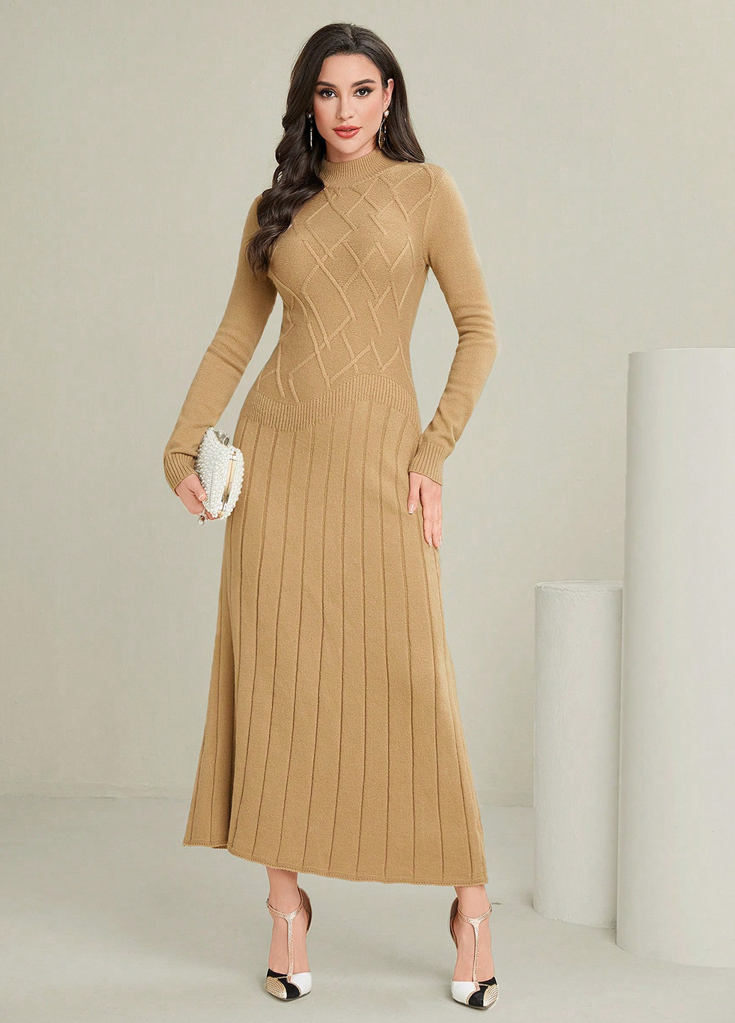 Бежева святковий, ділова, кежуал сукня а-силует, сукня светр SHEIN з малюнком