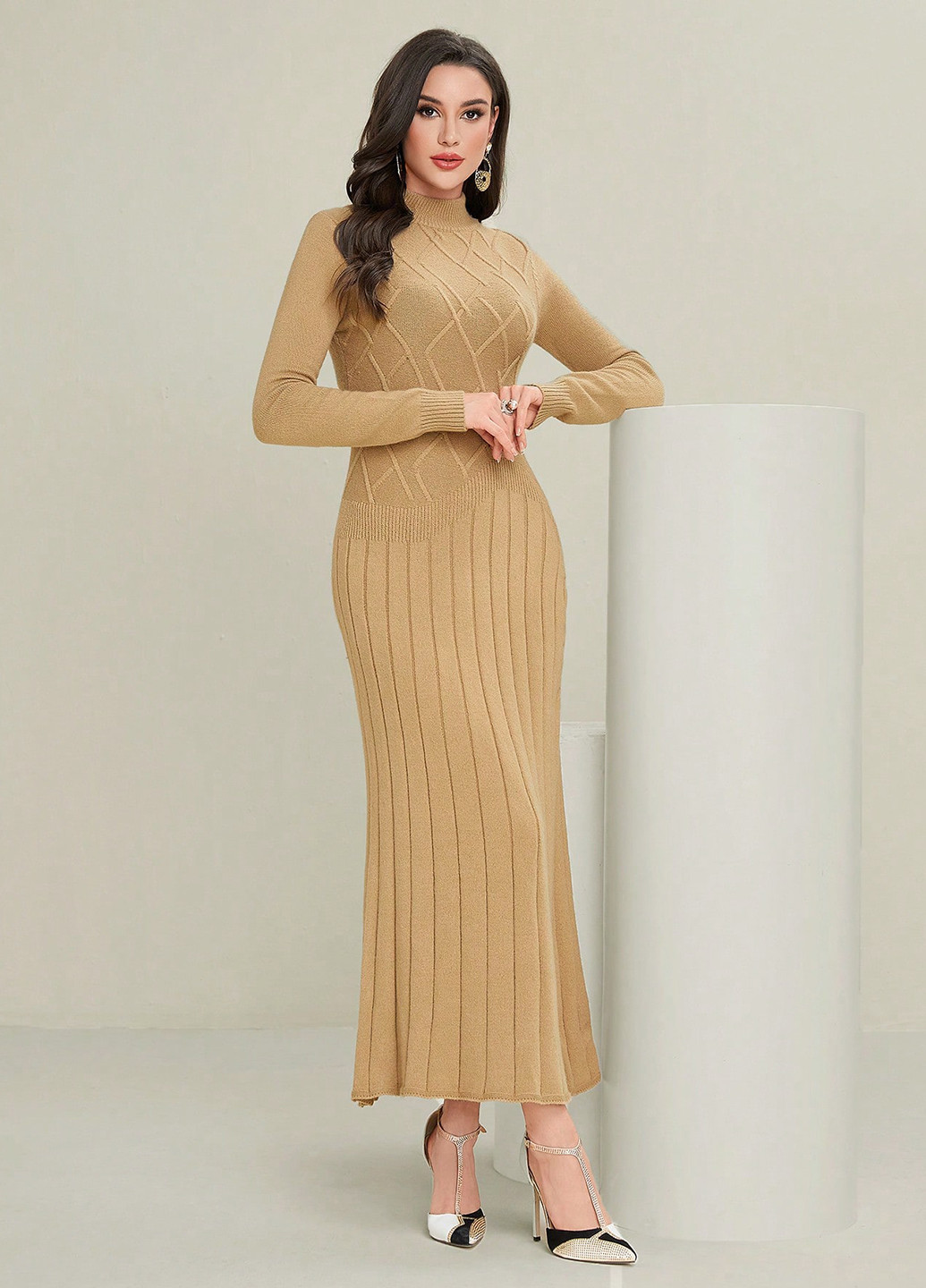 Бежева святковий, ділова, кежуал сукня а-силует, сукня светр SHEIN з малюнком