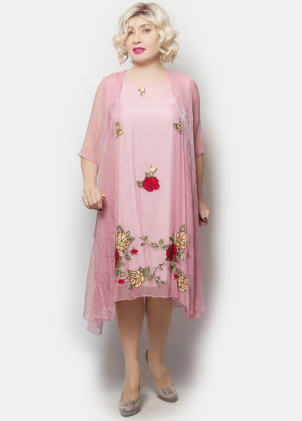 Розовое кэжуал платье а-силуэт LibeAmore однотонное