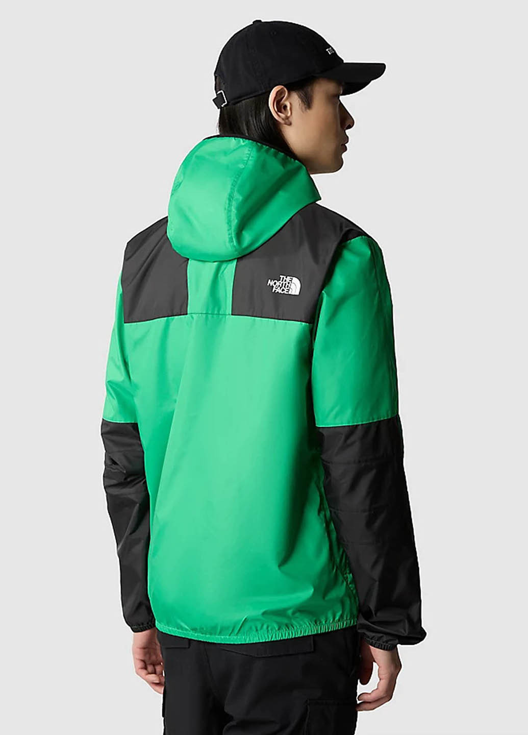 Зелена демісезонна вітровка The North Face