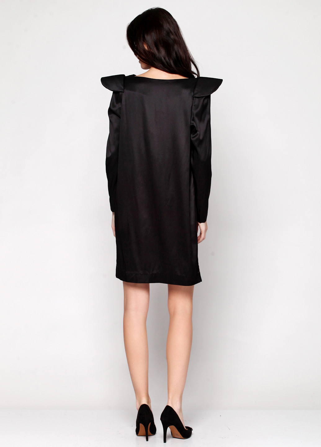 Черное кэжуал платье с длинным рукавом Designers Remix однотонное