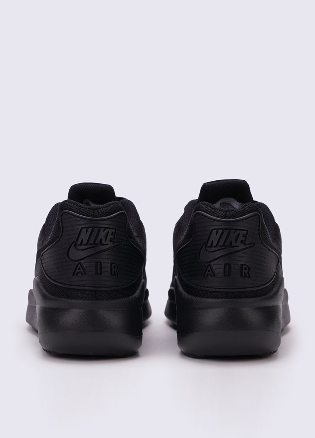 Чорні всесезон кросівки Nike Air Max Oketo