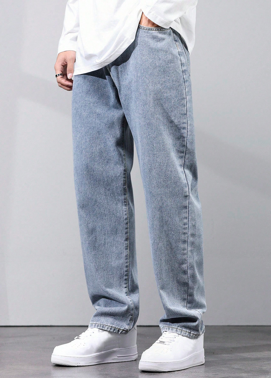 Голубые демисезонные свободные джинсы SHEIN