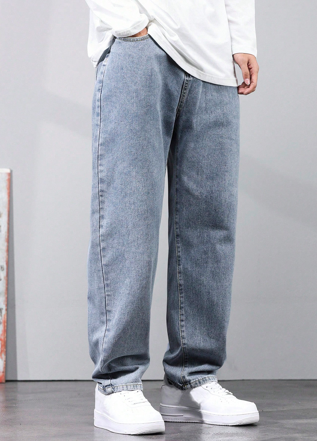 Голубые демисезонные свободные джинсы SHEIN