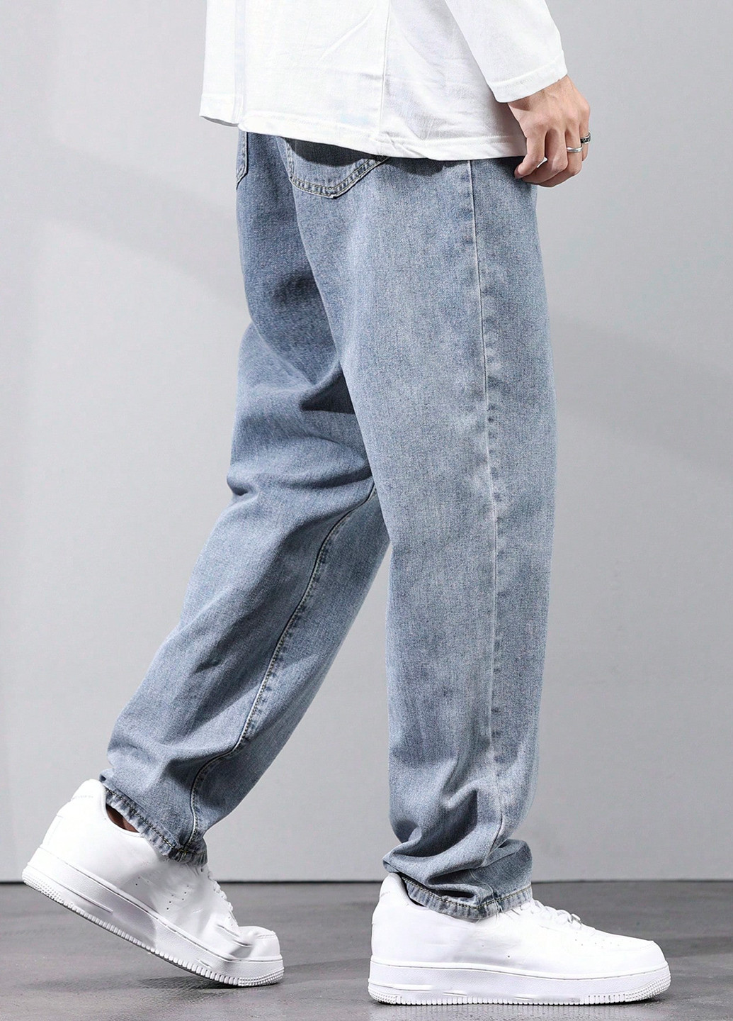 Голубые демисезонные свободные джинсы SHEIN