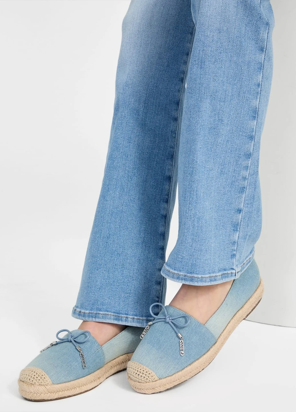 Блакитні еспадрільі Guess однотонний джут, логотип, бант (337650142)