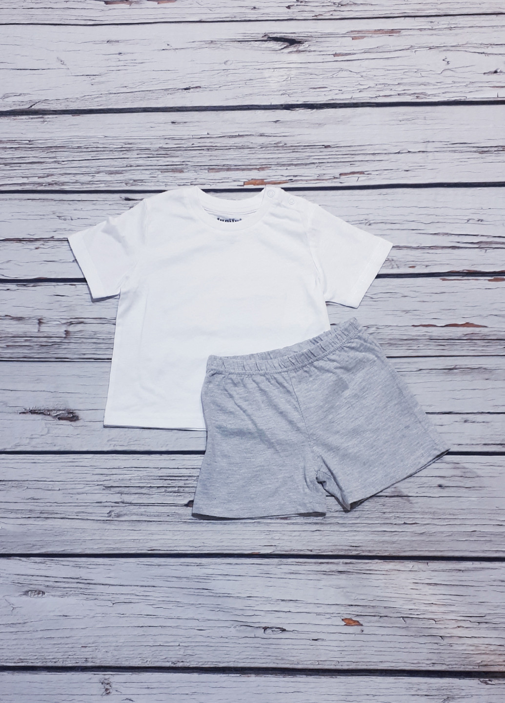 Сірий літній комплект (футболка, шорти) Lidl