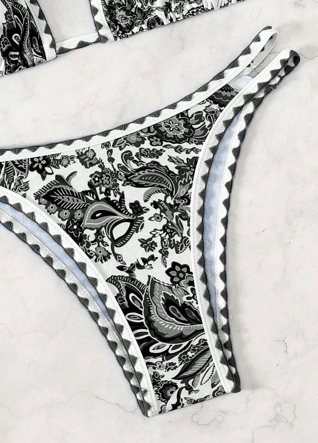 Черно-белый демисезонный купальник (лиф, трусики) бикини, раздельный SHEIN