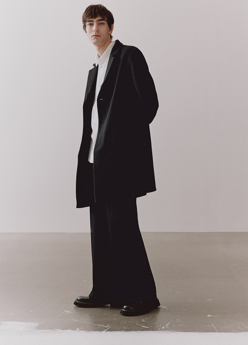 Чорне демісезонне Пальто однобортне H&M