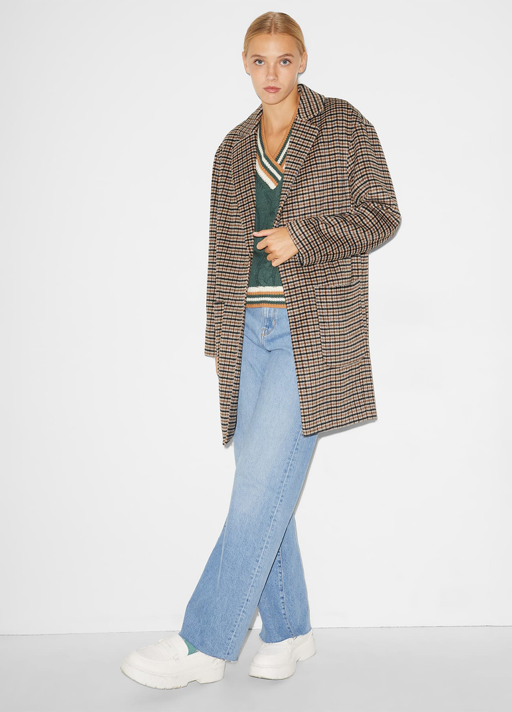 Коричневое демисезонное Полупальто однобортное C&A