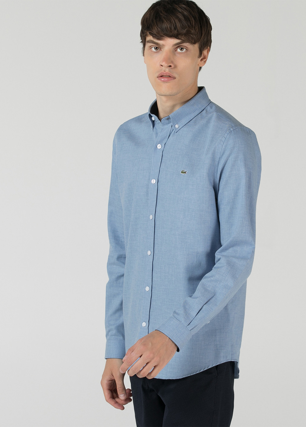 Светло-синяя кэжуал рубашка однотонная Lacoste