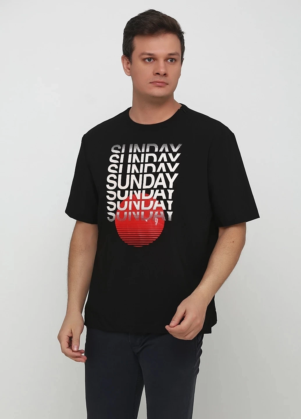 Чорна футболка H&M