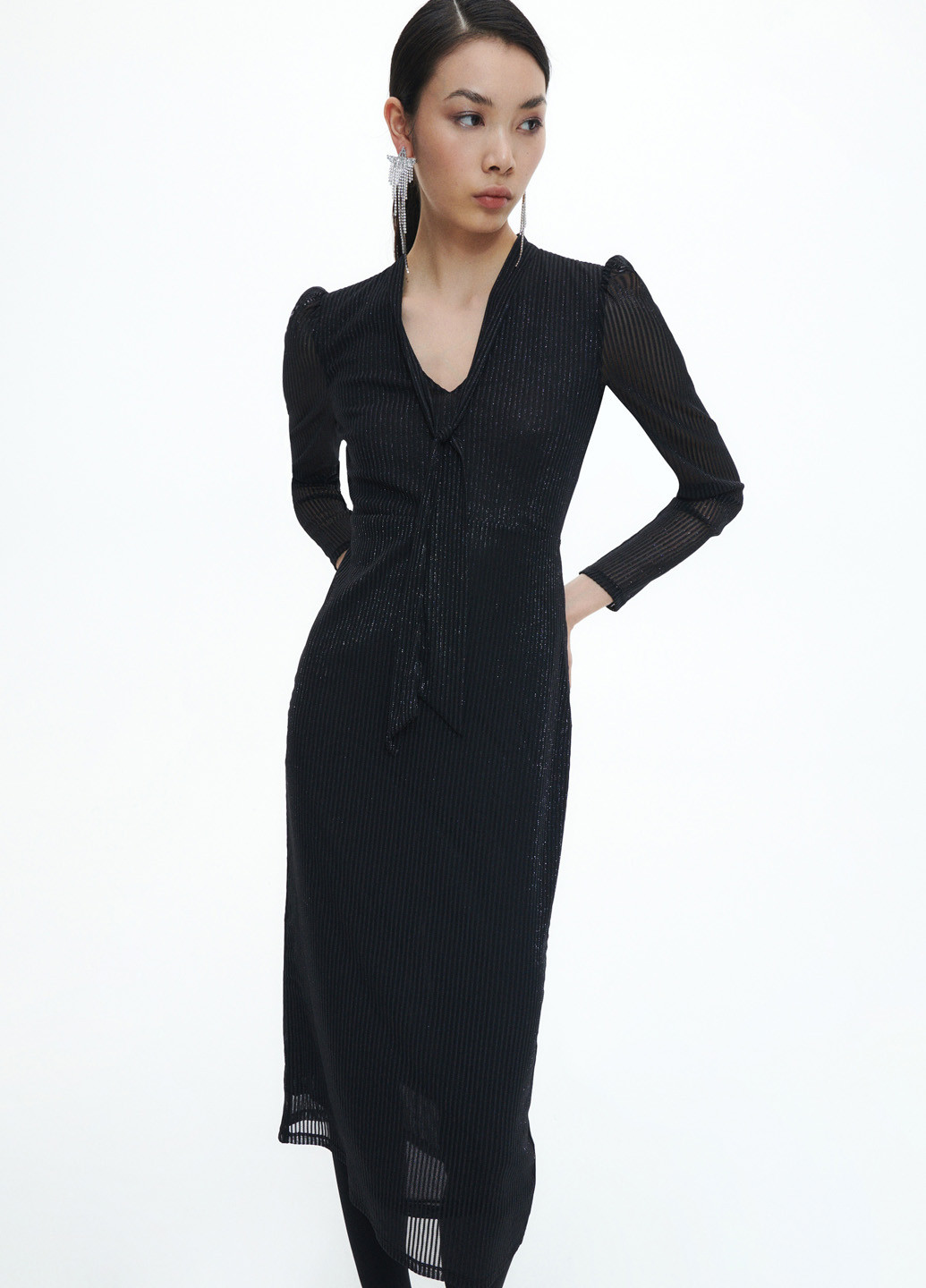 Чорна кежуал сукня Reserved в смужку