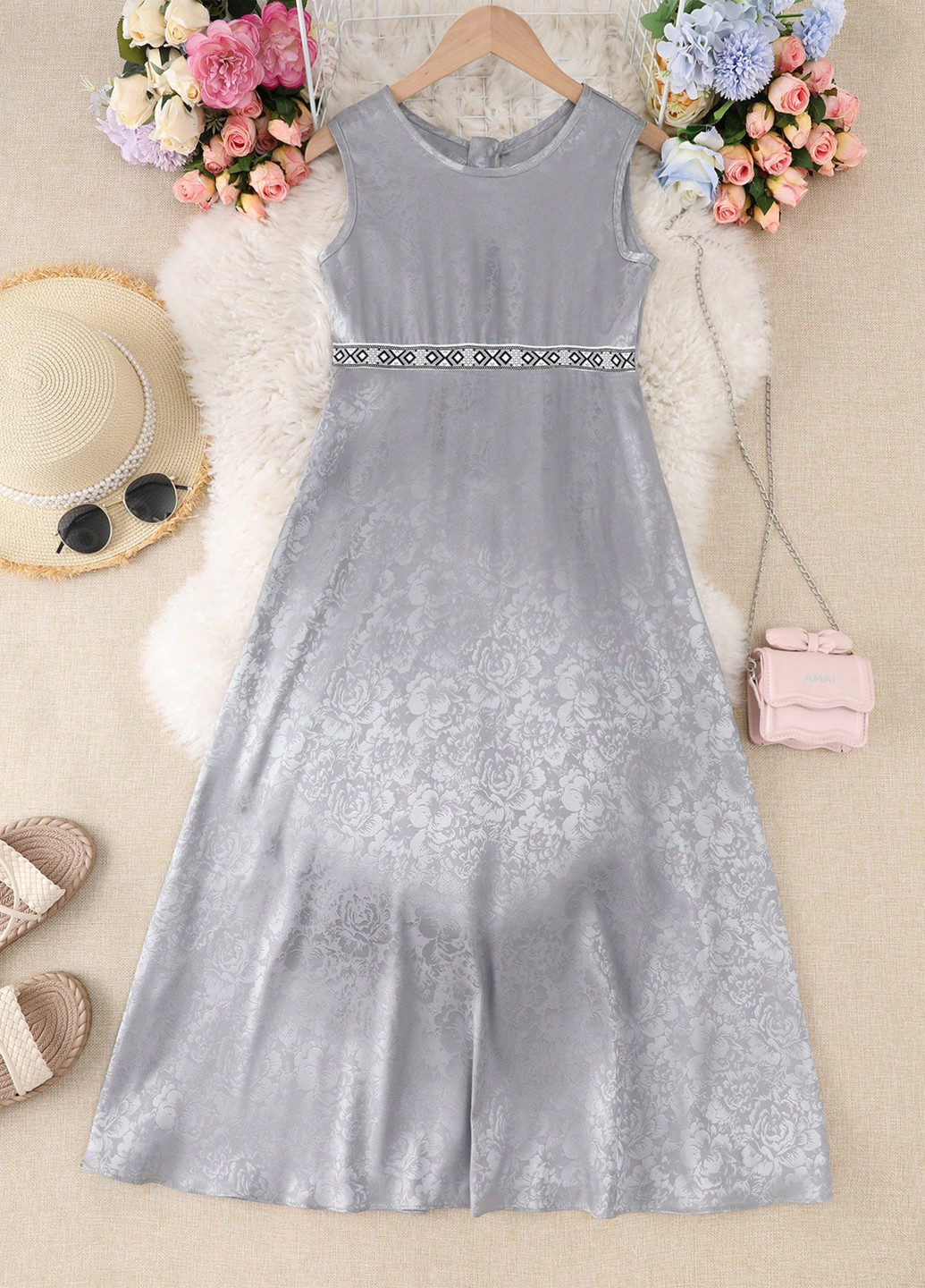 Сріблястий демісезонний комплект (накидка, сукня) SHEIN