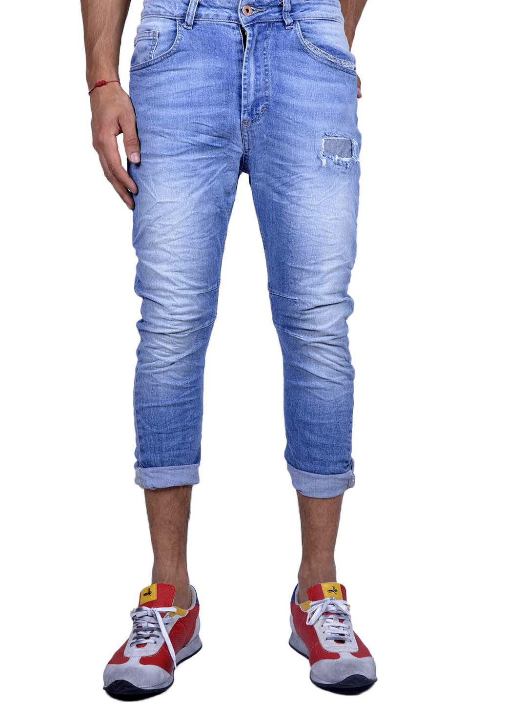 Голубые демисезонные зауженные джинсы 525