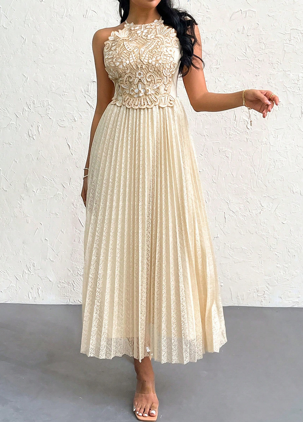 Кремовое праздничный, вечернее платье с открытыми плечами SHEIN однотонное