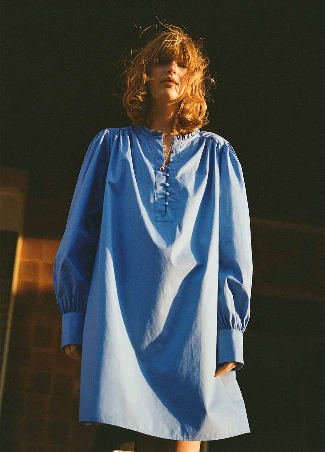 Блакитна кежуал сукня а-силует H&M однотонна