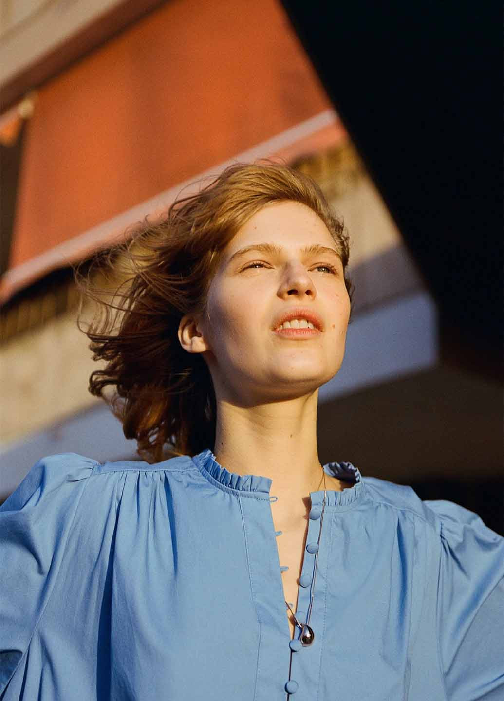 Блакитна кежуал сукня а-силует H&M однотонна