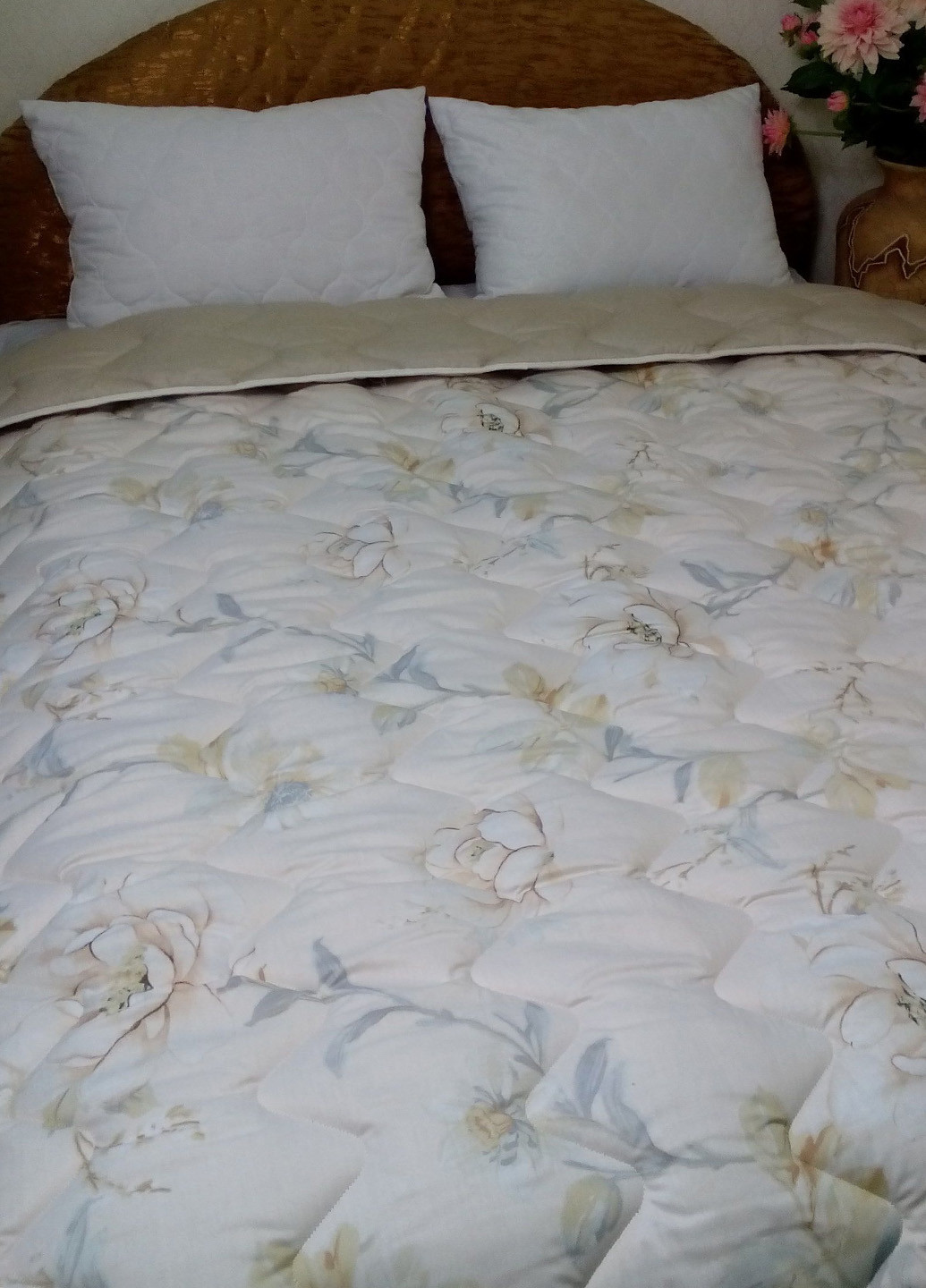 Одеяло шерстяное, 140х205 см Bilana цветочное кремовое