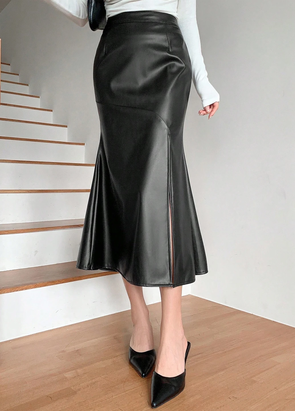 Черная кэжуал однотонная юбка SHEIN годе