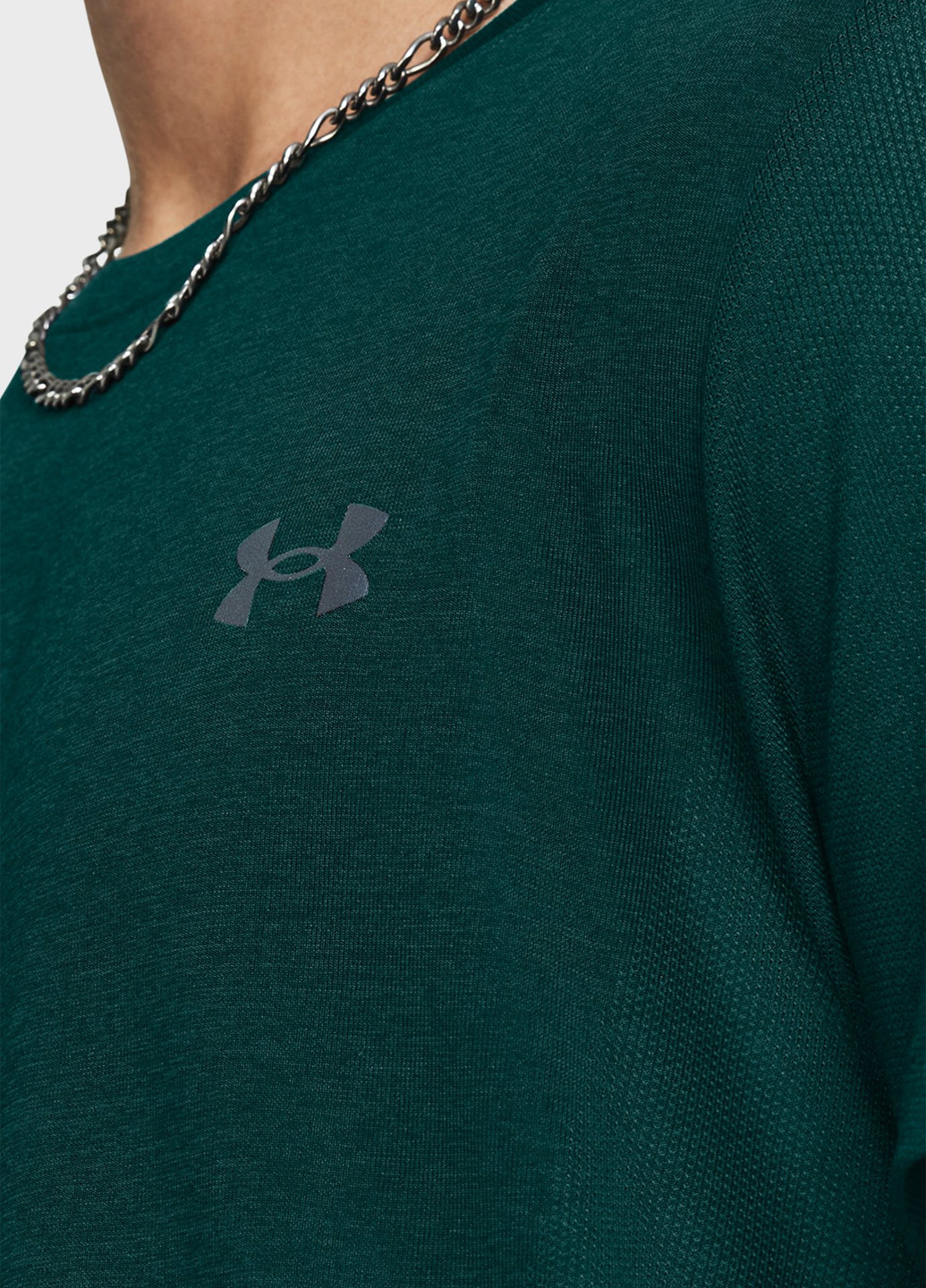 Зеленая футболка Under Armour