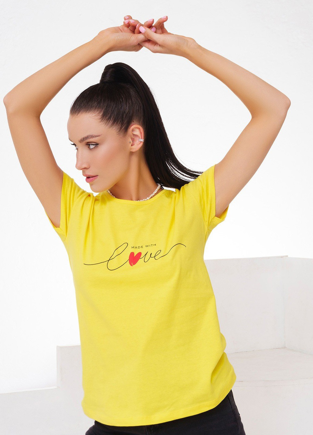 Желтая всесезон футболка женская с коротким рукавом ISSA PLUS WN20-248