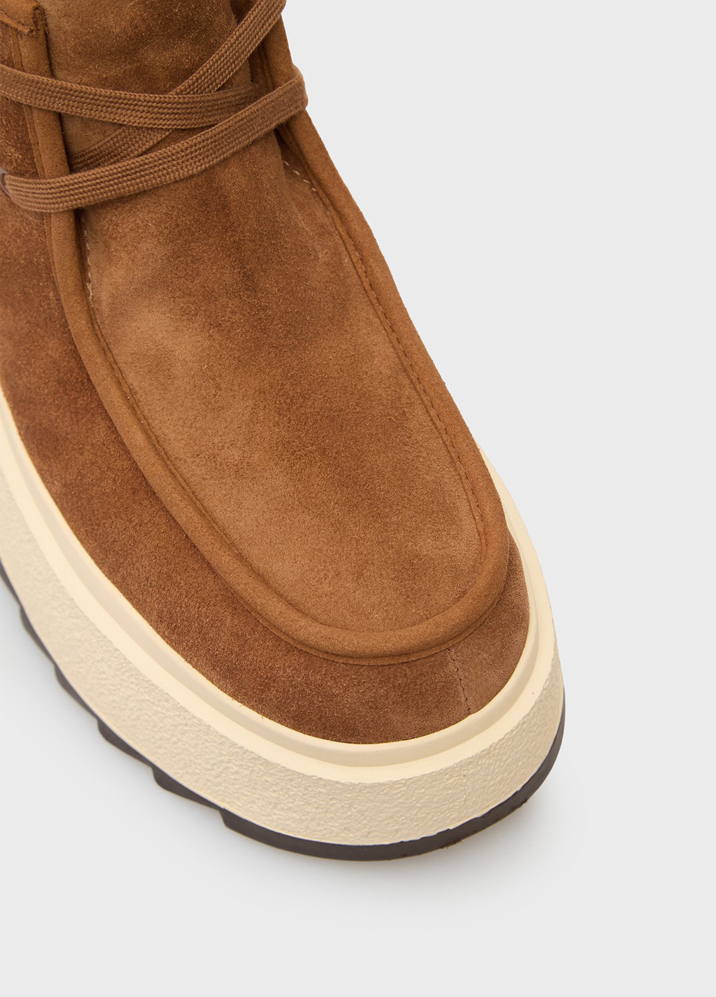 Зимние ботинки PRPY с белой подошвой из натуральной замши