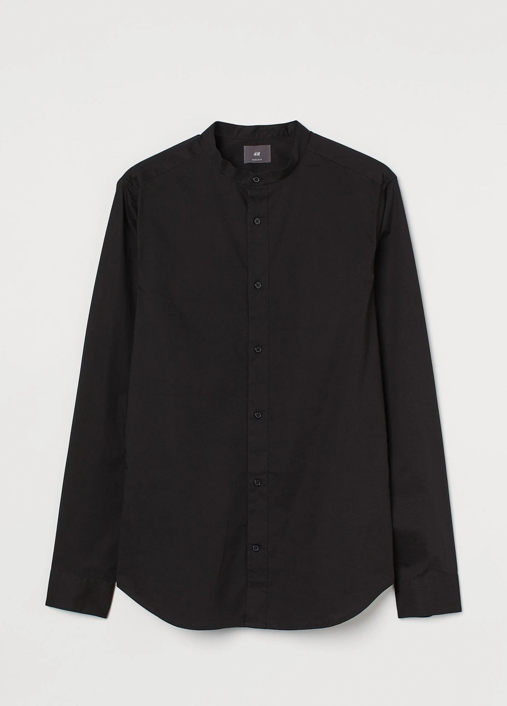 Черная рубашка однотонная H&M