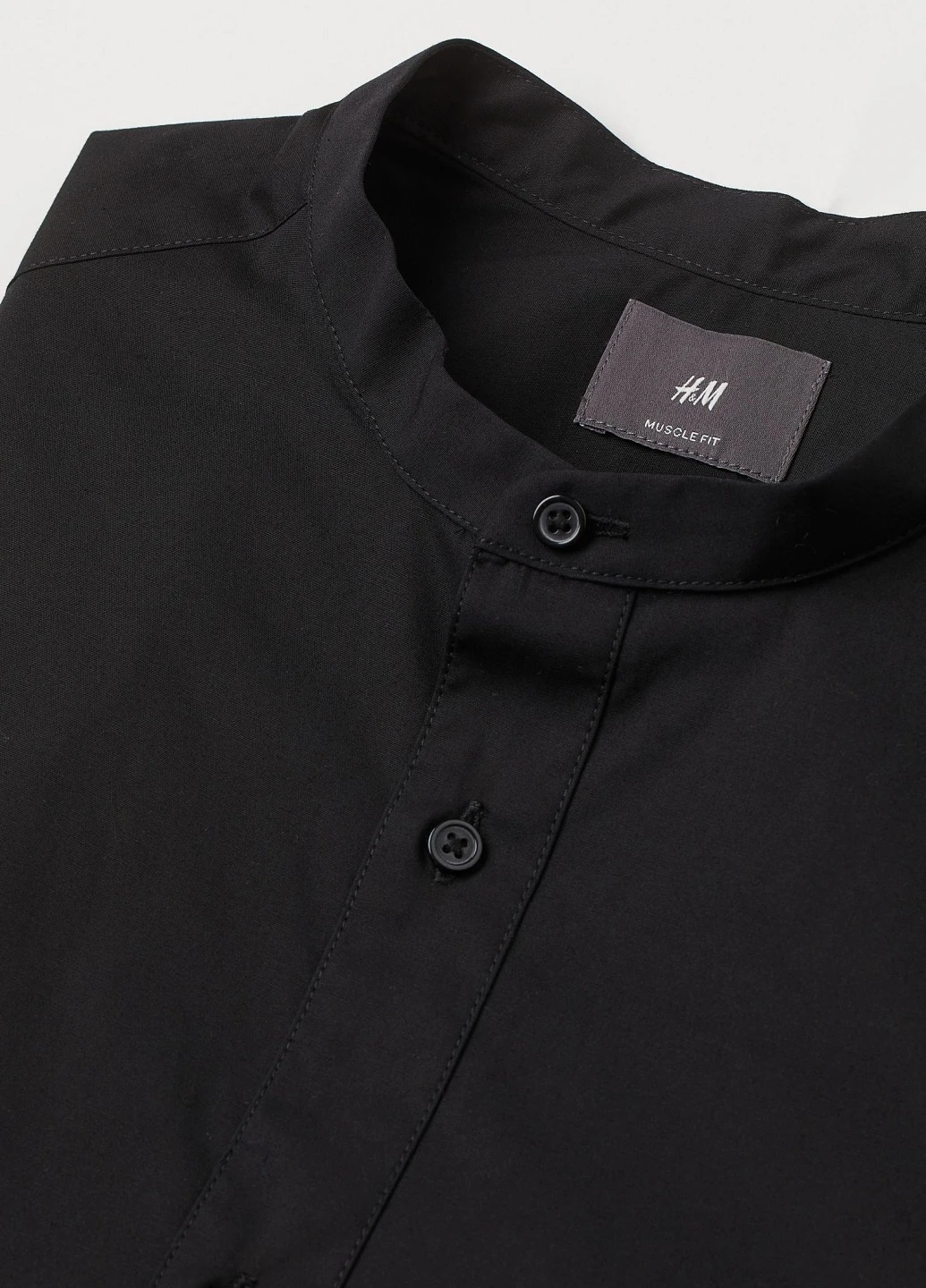 Черная рубашка однотонная H&M