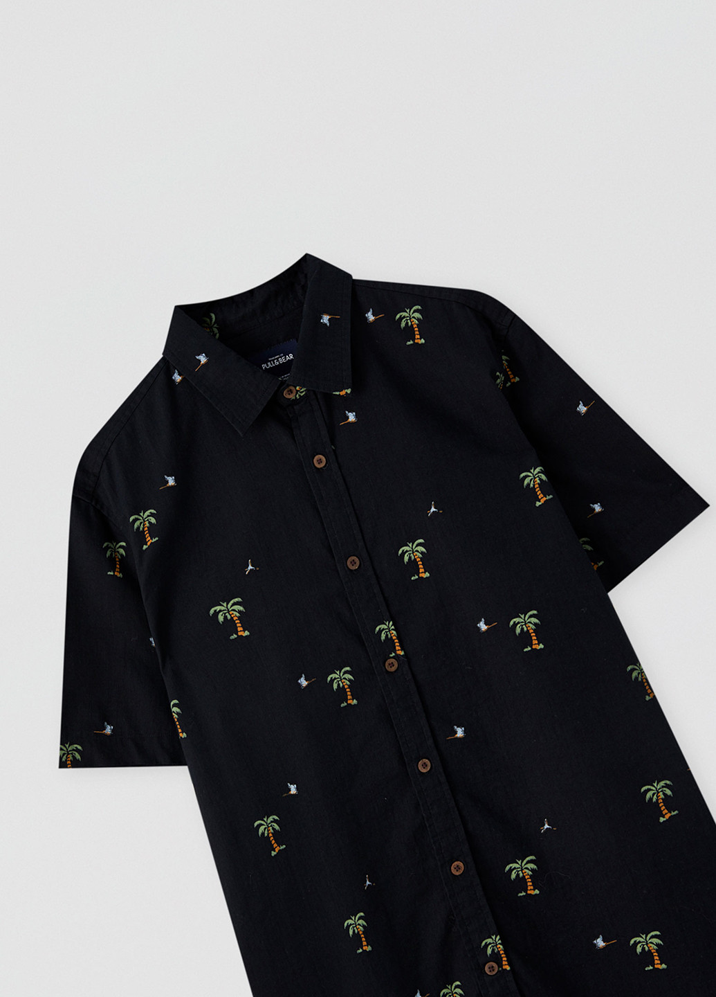 Черная кэжуал рубашка с рисунком Pull & Bear